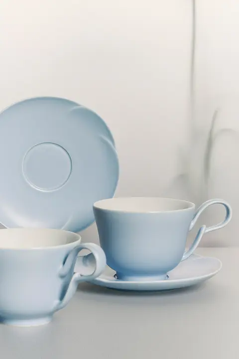ハンドメイド陶製コーヒーカップ＆ソーサーセット【花房デザイン】（セットアップ対応）