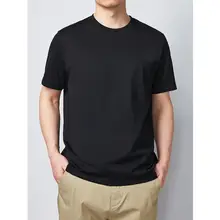 夏にぴったりの薄手半袖Tシャツ【クール感・プレーンデザイン・ラウンドネック】