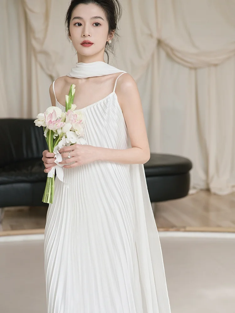 世界の花嫁衣装：エコーオフィシャル新婦用プリーツデザインドレスの実際のスタイルと使い方