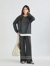 深灰色のファッショナブルなカジュアル長袖Tシャツ【インナー用・秋季・重ね着スタイル】（セットアップ対応）