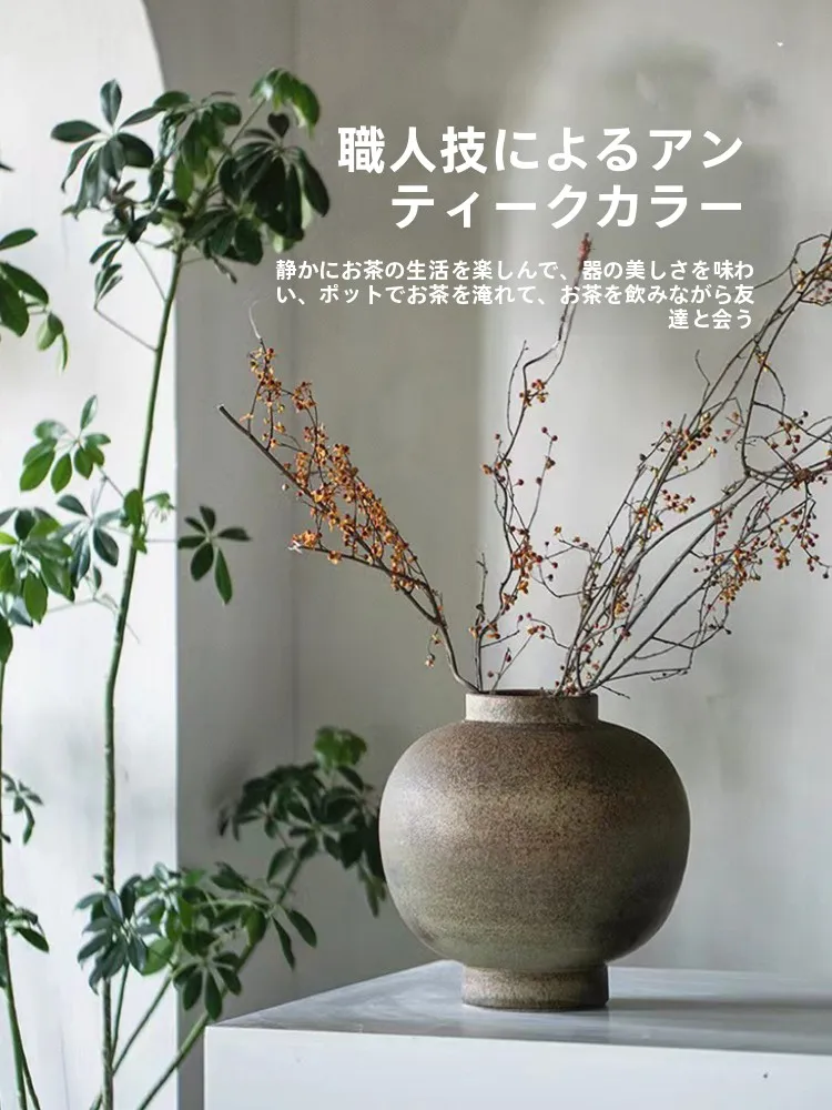 ドライフラ  ワーを飾る花瓶として、どのスタイルが本当の「心の落ち着き」をもたらすの？