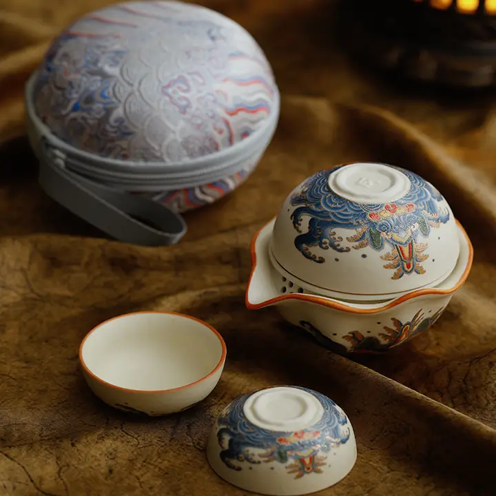 携帯式茶器【おしゃれな湯呑み・旅行用・アウトドア・三杯付き】（セットアップ対応）