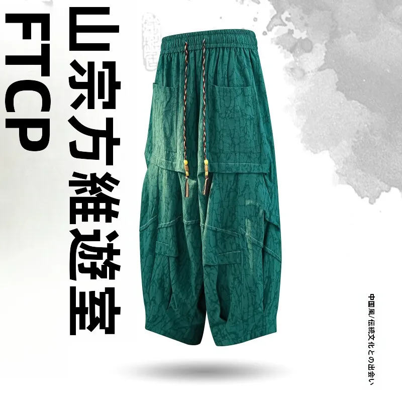 「中国風 亀裂模様の七分丈パンツ」は、夏の着こなしにどんな役割を果たすの？