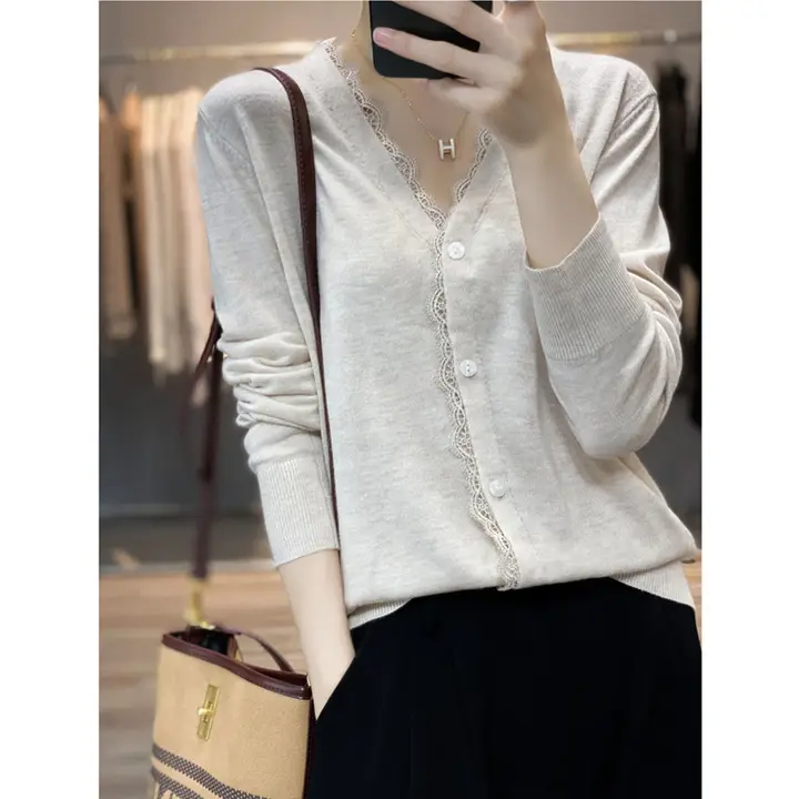 フィット Vネック透かし編み長袖カーディガン【軽量・レディース】（セットアップ対応）
