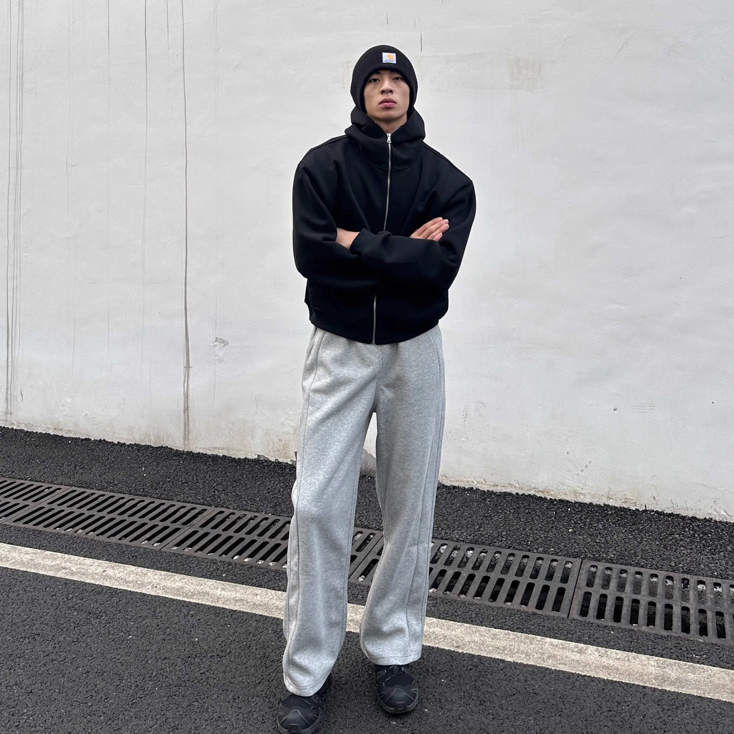 ストリートファッションの基本アイテムとは？ショートパンツの選び方徹底解説