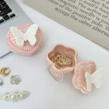 ハート型バタフライデザイン陶器ジュエリーボックス【おしゃれな収納用・インテリア小物】