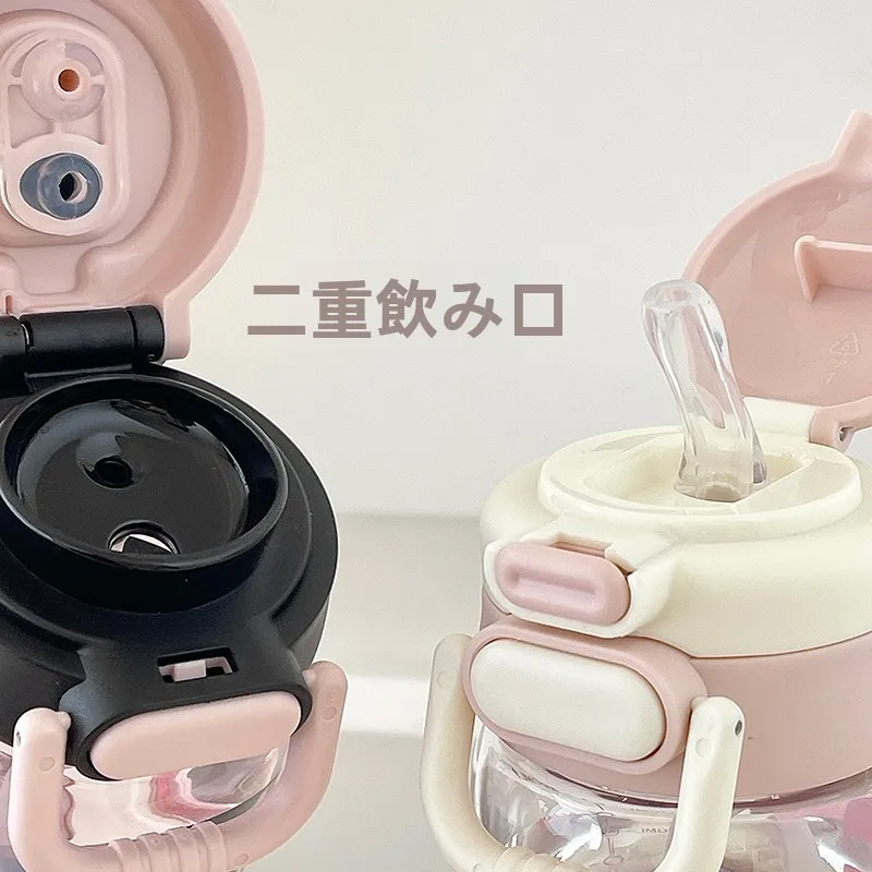 高温対応トリタン製500mlボトル：女子向け携帯用のダブル飲口設計が実用性を確保