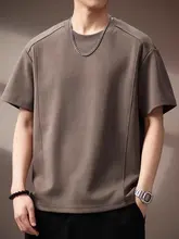 高級感のあるレトロなパッチワークデザインの短袖Tシャツ【メンズ・フィット・通気性】