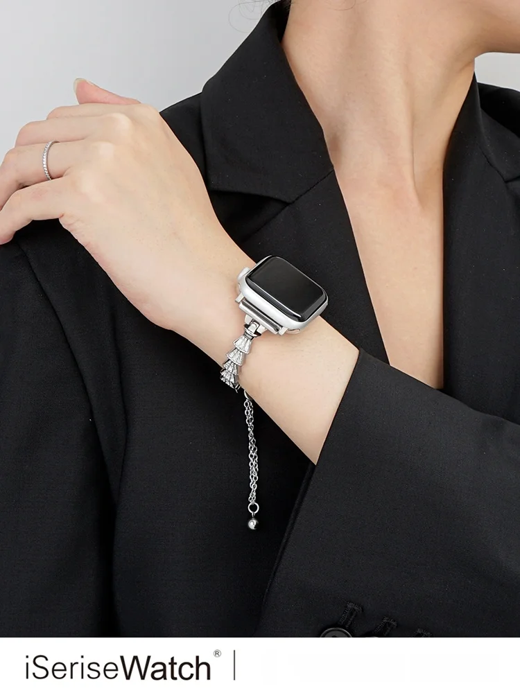 扇形デザインの金属製Apple Watchバンド：汗・蒸れ防止の実用性と使用シーン
