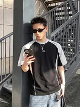 レトロレーシングスタイル ラグランカラーTシャツ【夏用・明るいラインデザイン・フィット・ショートスリーブ】
