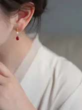 yeajewel アンティークレッドドロップパールイヤリング【925シルバー・デザイン性のあるアクセサリー】