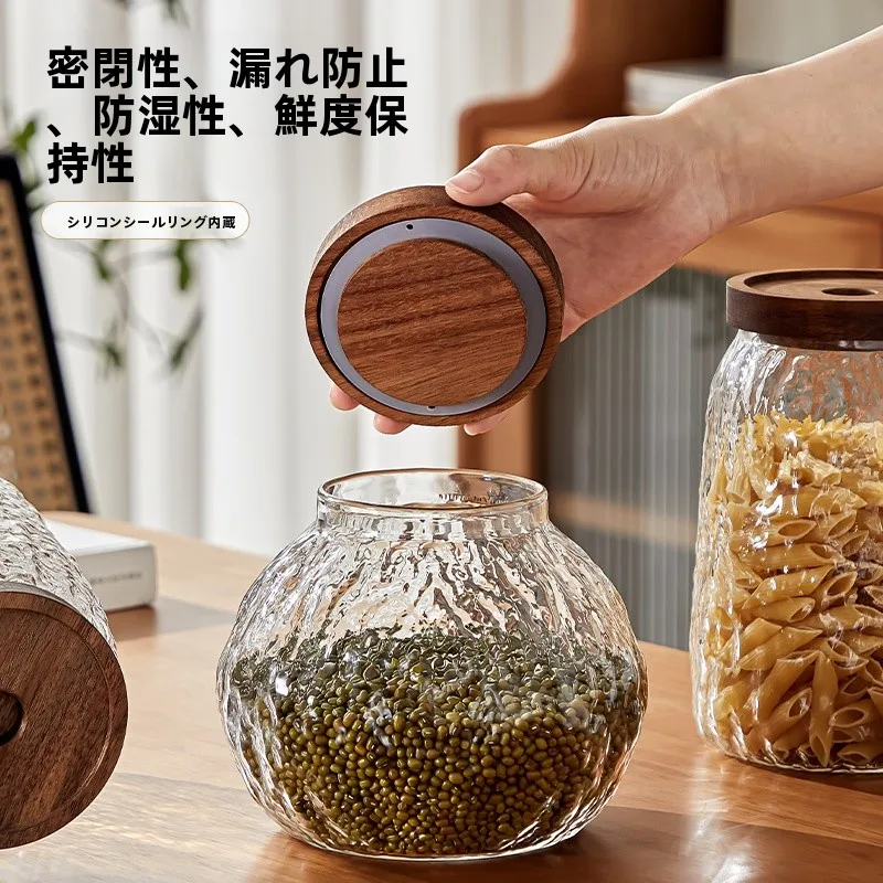キッチンをスッキリ整理！収納グッズおすすめ｜透明ガラス密閉容器の実際の使い方徹底解説