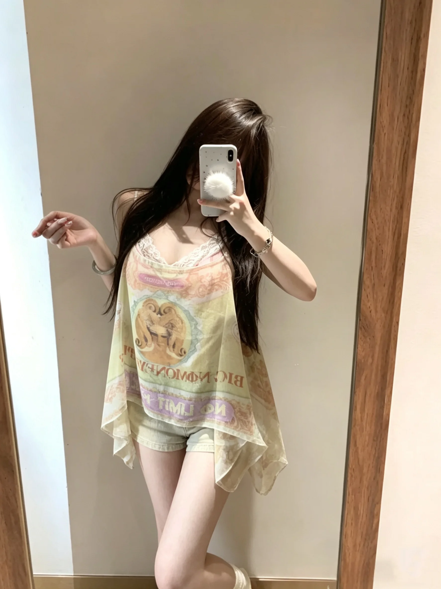 夏の日差しに負けない、キャミソールワンピースはどんなもの？