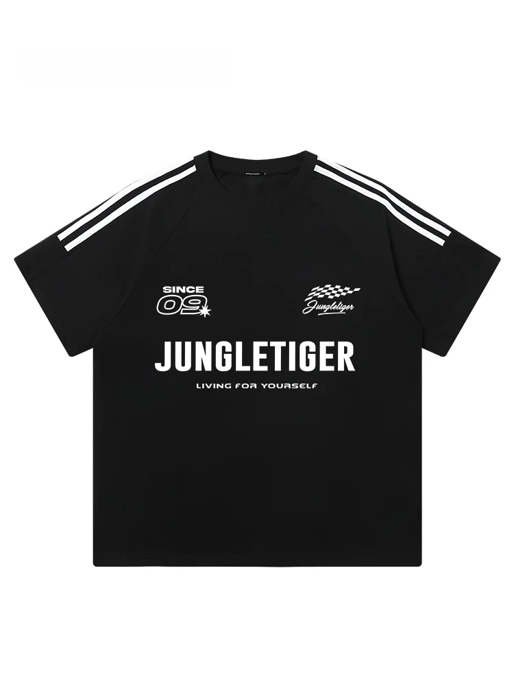 40代の男性が着るTシャツブランドは？米国風の森の虎デザインTシャツが通年で使える理由