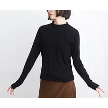 半高ネックの伸縮性抜群なニットトップス【ゆったりデザイン・秋冬用・長袖】