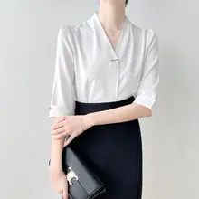 白色シフォンブラウス【夏用・ビジネス・中袖・Vネック】