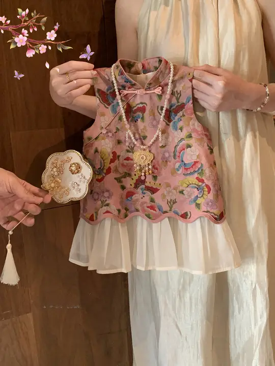 国風デザインの子供用ワンピース【夏用・フレンチカット・可愛らしい背面】