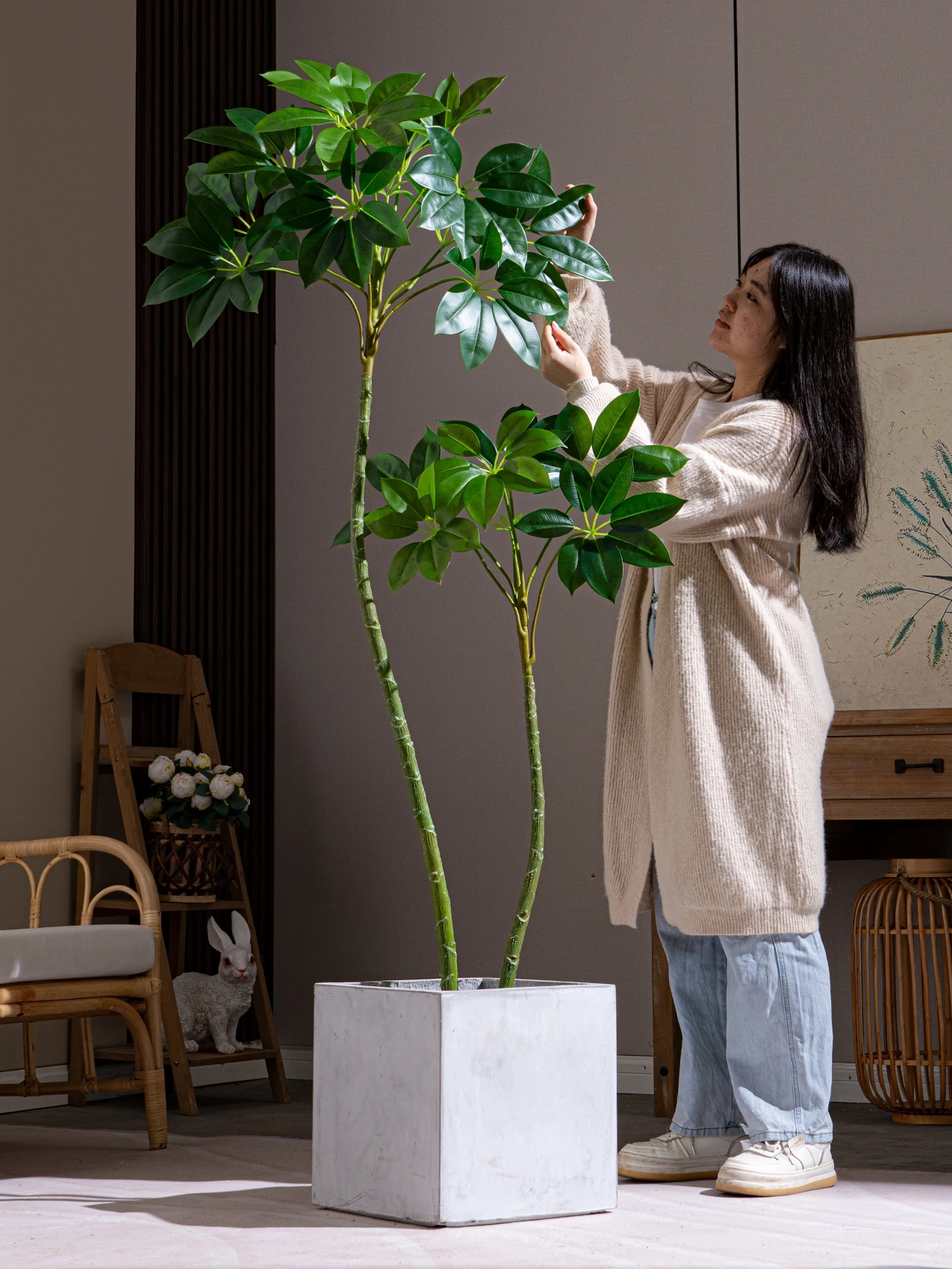 韓国インテリアを再現｜カフェ風部屋の作り方　造花樹の選び方とレイアウトガイド