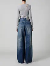 特徴的なウォッシュドワイドレッグデニムパンツ【女性用・ルーズフィット・ブラッシュ加工】