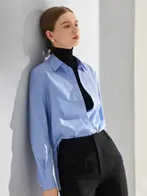 デザイン性のある青いストライプのロングスリーブシャツ【ゆったりしたフィット・秋冬用】