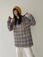 保温性と可愛さを兼ね備えたフェイクラムウール耳あて付き冬用帽子【ひも付き】