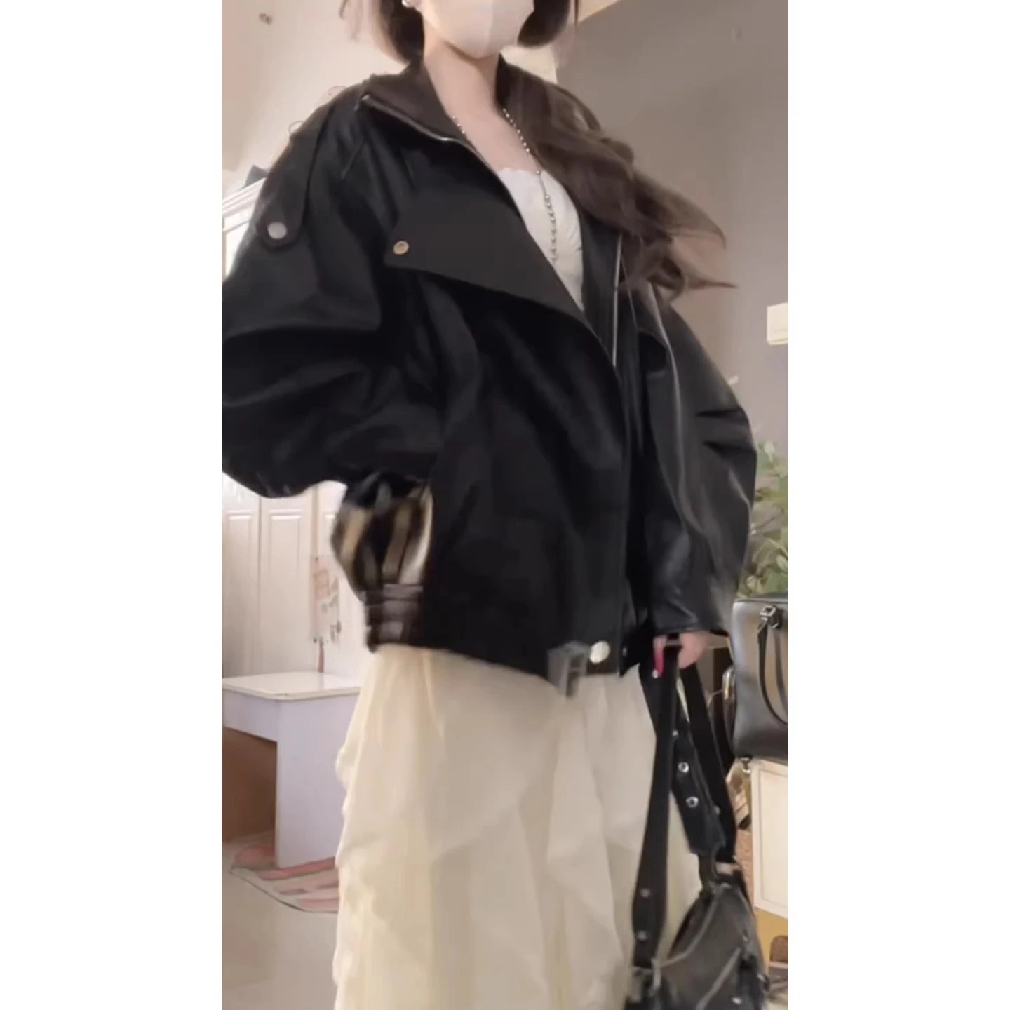50代の女性が「ライダースジャケット」を選ぶべき理由は？