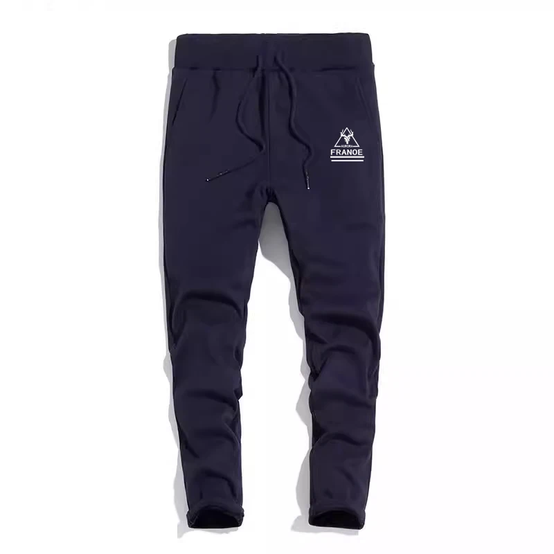 カーゴパンツ メンズ コーデ 完全ガイド｜通勤・日常で失敗しない選び方