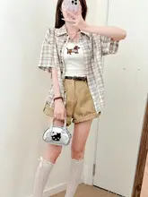 カジュアルなハイウエストカーキ色工装ショートパンツ【夏向け・コンパクトサイズ・レトロスタイル】