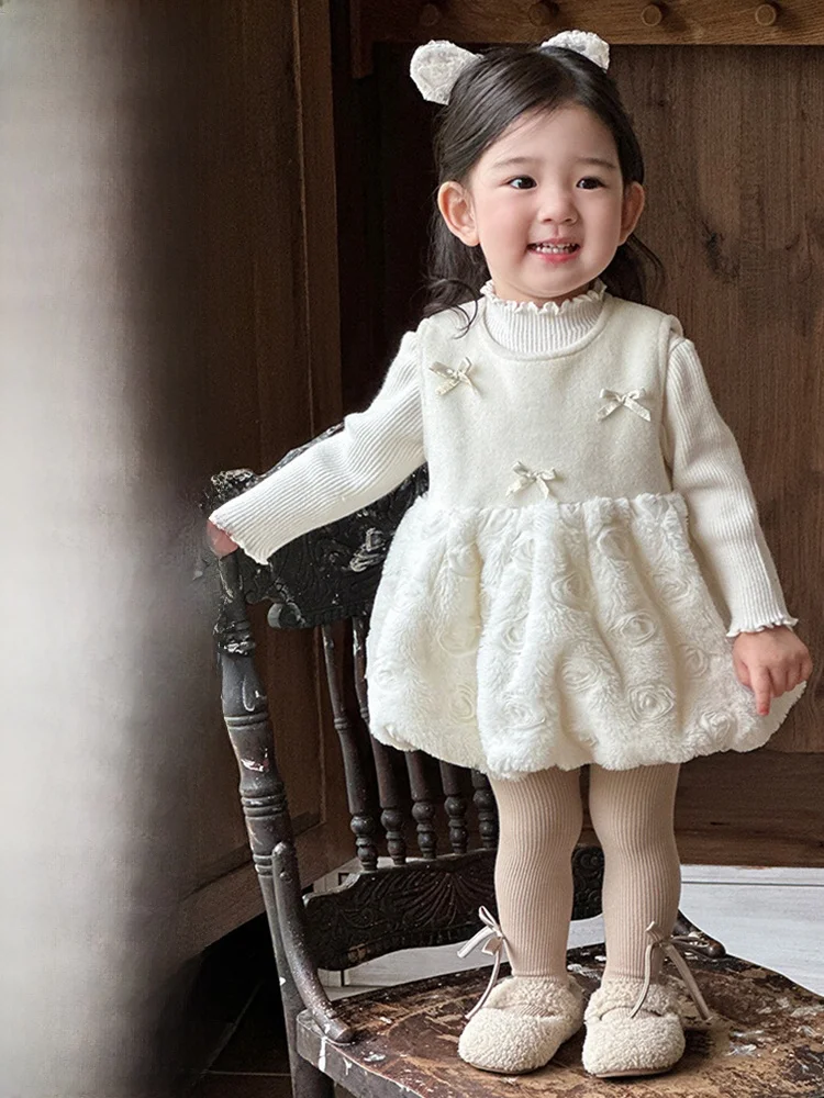 ベビークリスマス服 おすすめのプリンセススタイルワンピース：秋冬用ハイネックデザインの実用性と選定基準