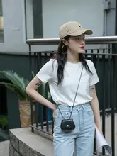 レディース 夏用 ショートスリーブTシャツ【コットン・タイトフィット・カラー展開：ホワイト、レッド、ブラック】