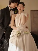 フランス風ヴィンテージ軽婚礼衣装【サテン素材・ハイネック・トレイン付き】