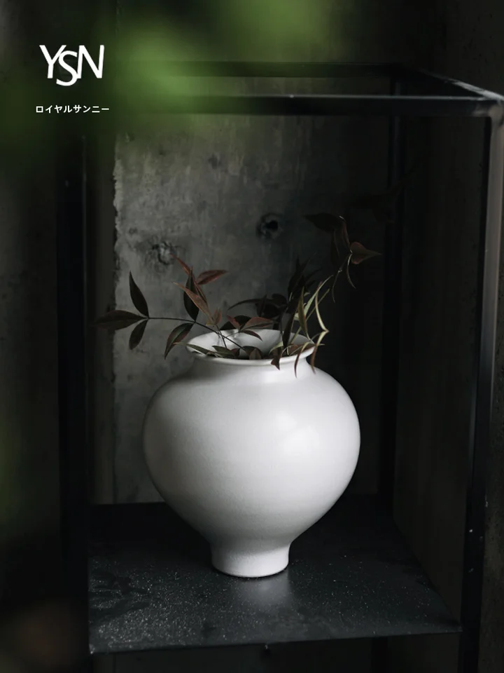 白色の陶製花瓶【新中式・洗練されたデザイン・大サイズ】