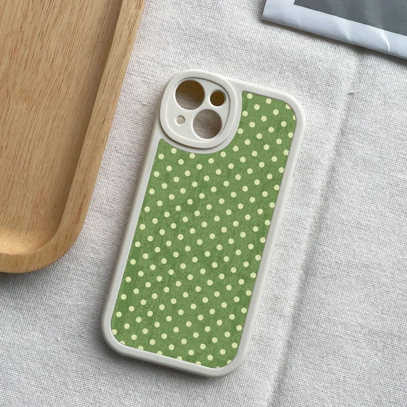 スマホケース カード入れ付き どんなのがあるの？緑の水玉模様が通勤にぴったりな「小白绘」のケースは本当におすすめ？
