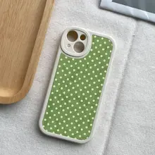 緑の水玉模様のiPhone用ケース【衝撃吸収・レザー風・多機種対応】