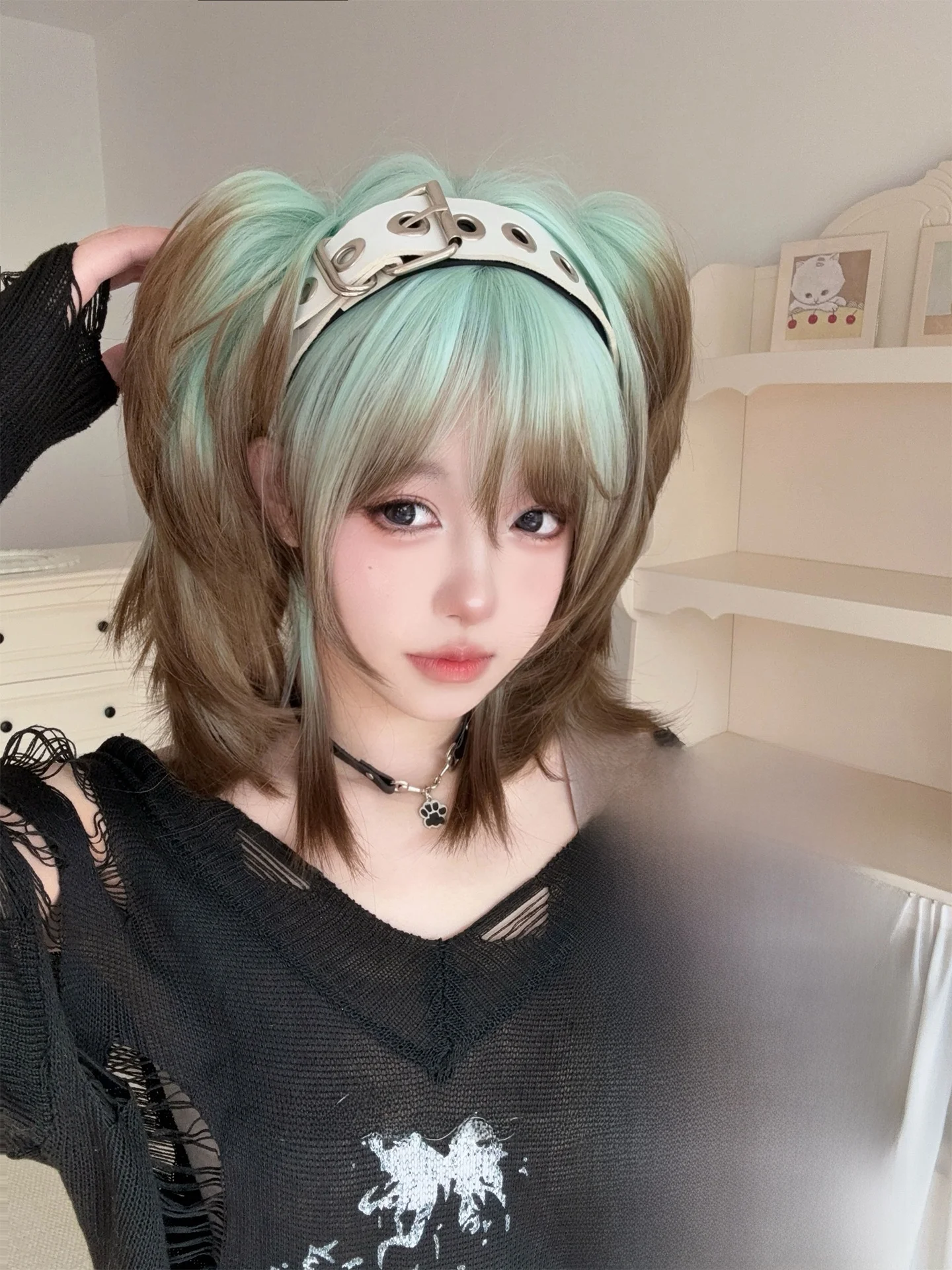 きれいめ系に合うLolita風短めウィッグ：グラデーションツインテールの実用性と着こなしのポイント