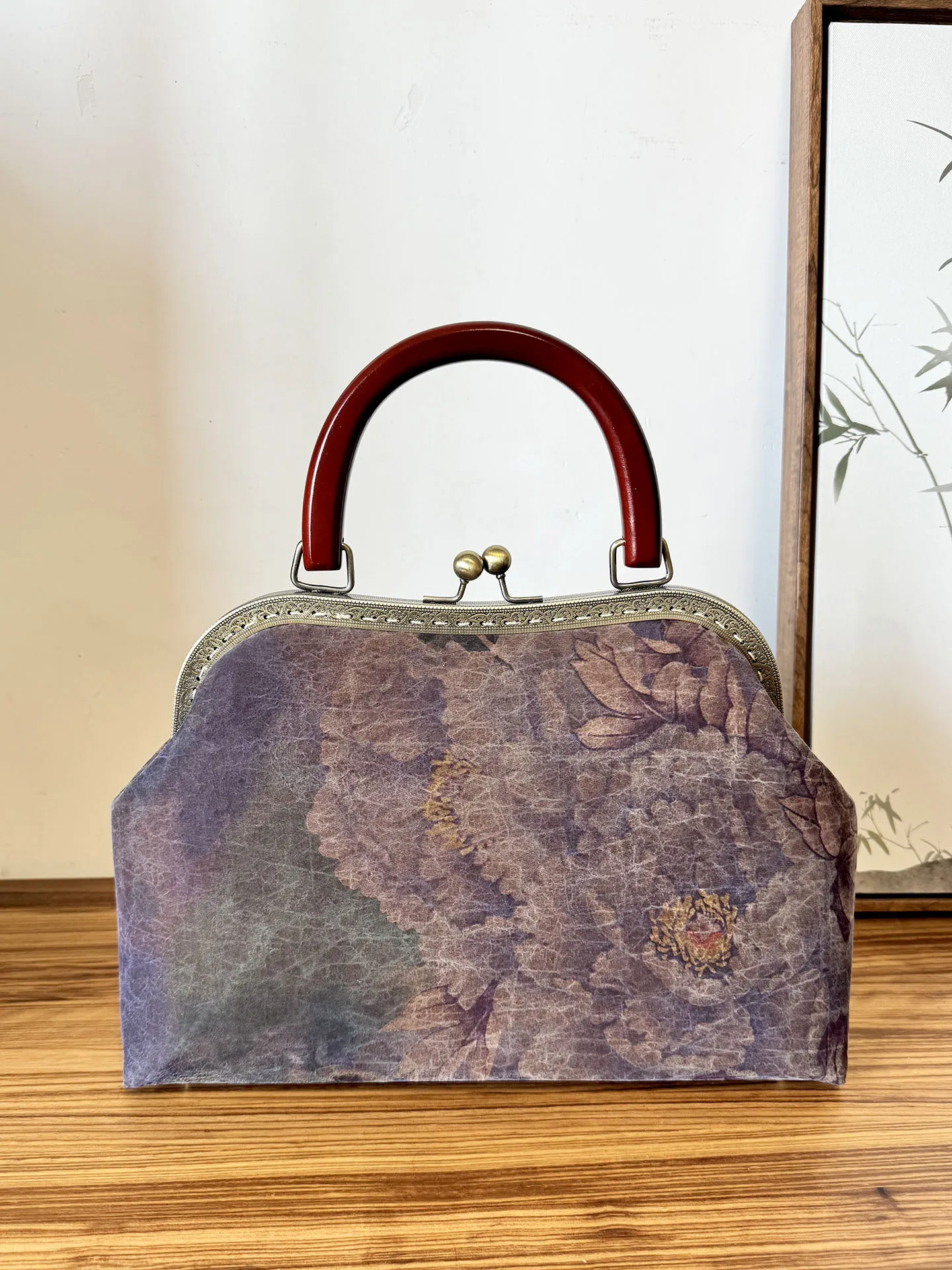 オリジナル中華風レトロデザインの桑蚕絲香云纱チャイナドレスバッグ：プチギフトや内祝いに最適なおしゃれな小方包