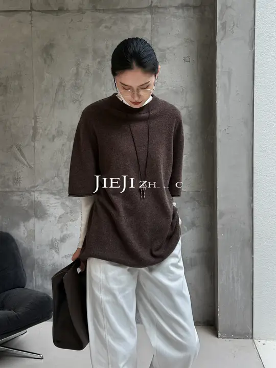 秋冬用 ヴィンテージ風 二色使いウールクルーネックニットトップス【ゆったりフィット・女性用】（セットアップ対応）