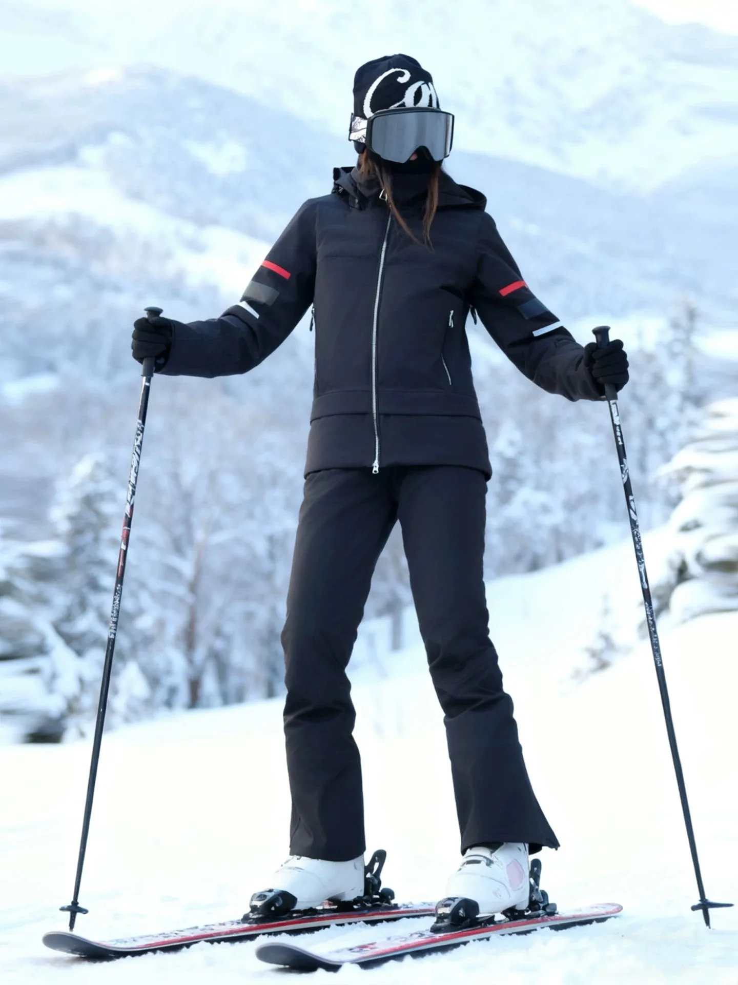 冬用スノースポーツウェア：RAWRWARの防風防水スリムフィット雪パンツセットの実用性と性能解析