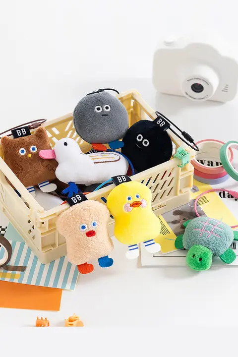 かわいいカートゥーンデザイン！ミニ毛むくじゃらキーチェーン【インテリア小物・バッグアクセサリー】