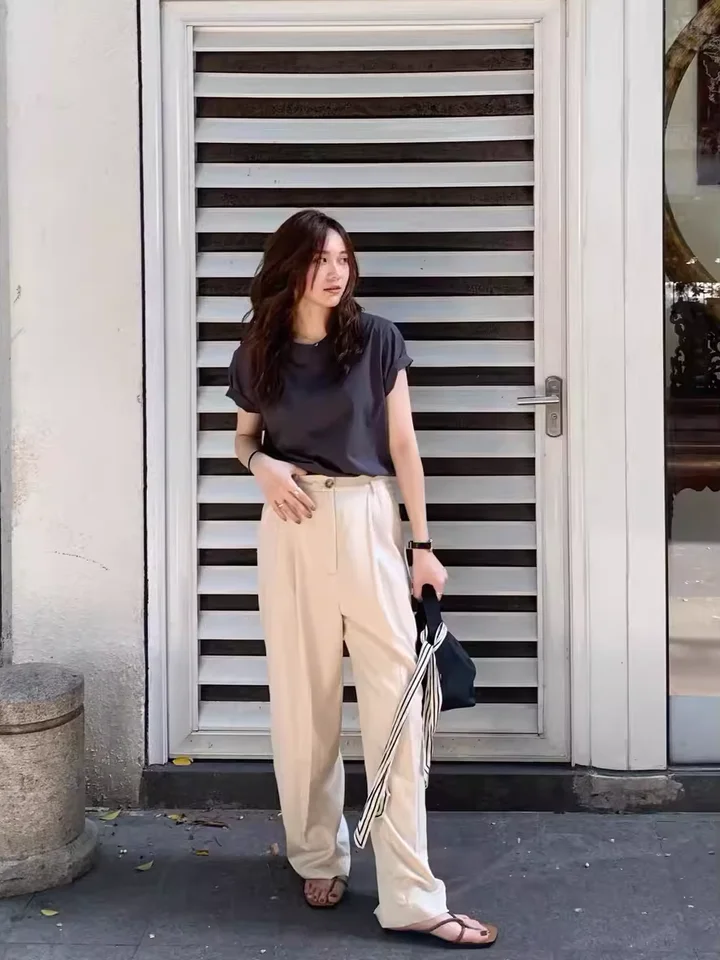 elielim 無地半袖Tシャツ【レディース・シンプル・丸首・夏用・スリムフィット】