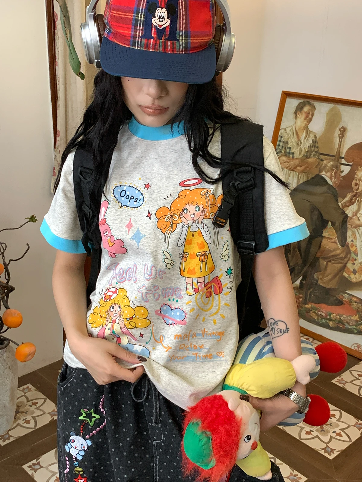 可愛いカートンデザインの短袖Tシャツ：キャラクターTシャツの売れ行きと実用性を解説