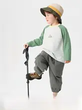 男の子用Tシャツとパンツ【春秋用・おしゃれなキッズウエア・セットアップ対応】