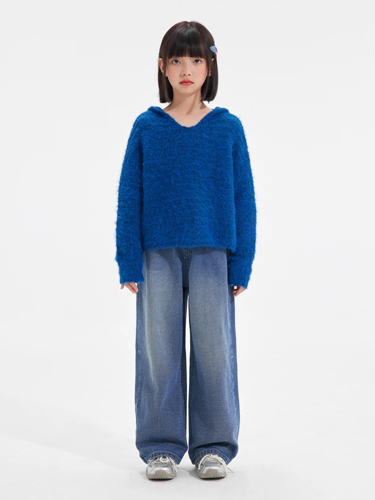 40代の女性が選ぶデニムパンツは、ストレートでワイドレッグの「大きいサイズ」がベスト？