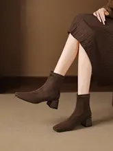 春用レトロデザインショートブーツ【フレンチスタイル・スクエアトゥ・粗めヒール】