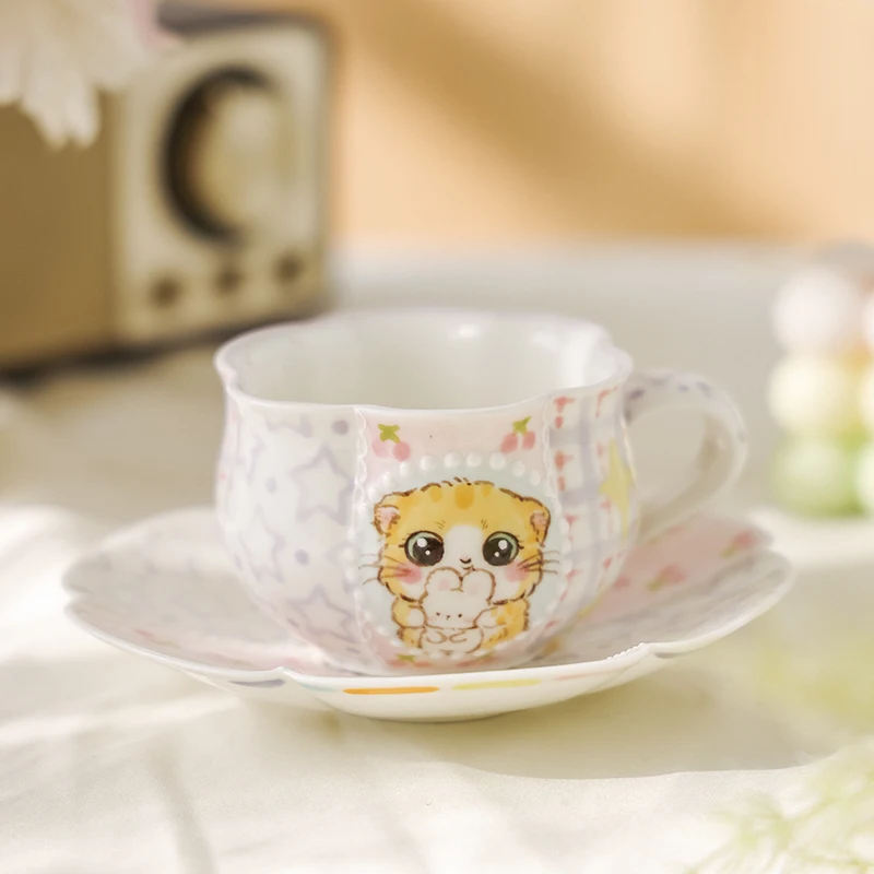 可愛い猫デザインの手作り陶器マグカップ：家庭用おしゃれ陶器の実用性と素材特性