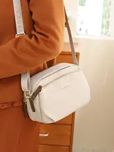 斜め掛けバッグ レディース 帆布 多ポケット 小型 おしゃれ カジュアル 着回し 使いやすい マザーズバッ グ