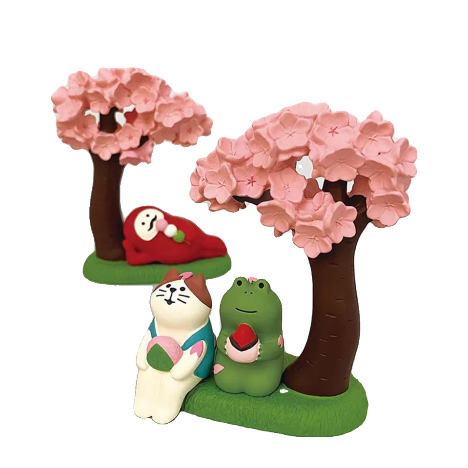 春の桜を楽しむ猫のインテリアオブジェ【癒し系・小さな装飾・フrogと達磨デザイン】
