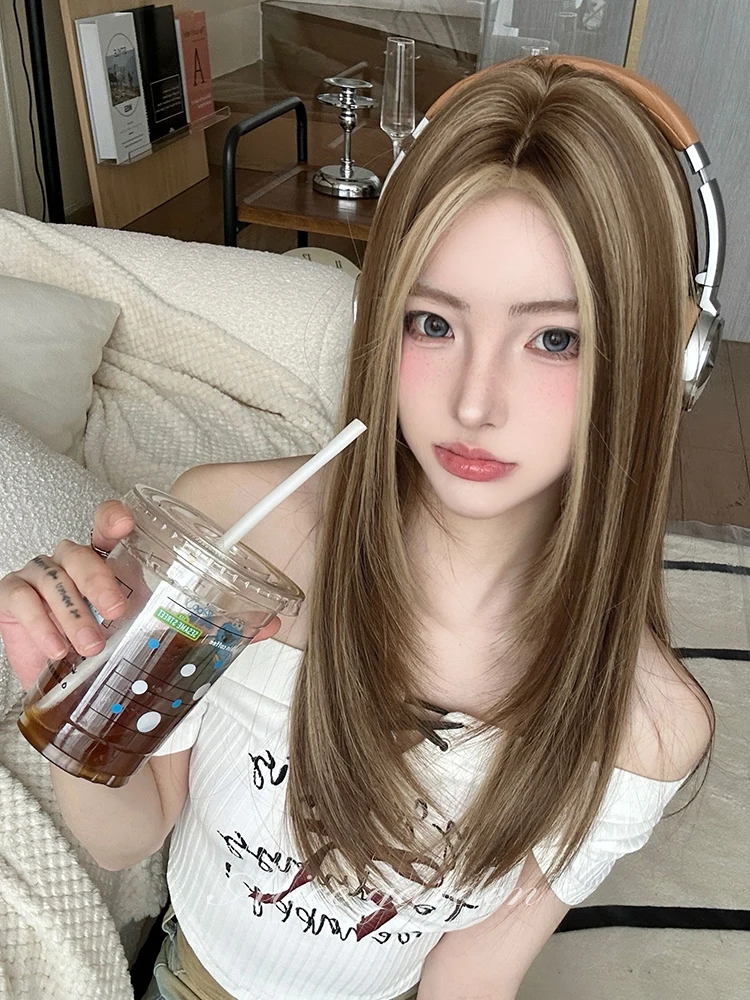 40代の女性にぴったりな「お姫様カット」は、ロングヘアの前髪ありスタイルで決まる？