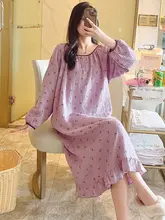 綿混紡の長袖パジャマドレス【桜と葉のプリント・春秋用】