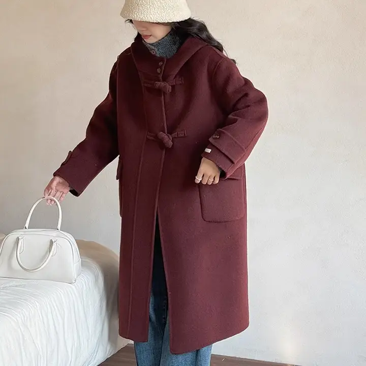Uniko フード付きレッドダブルフェイスウールコート【冬用・ロング丈・ボタンデザイン】